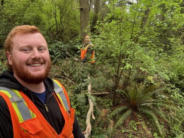 New Leaf volunteers at Price Sculpture Forest