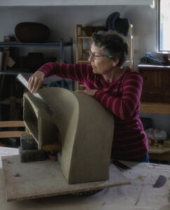 Jan Hoy sculptor will be exhibiting at Price Sculpture Forest park
