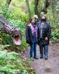 Helen Price Johnson and Molly Hughes with Pat Powell, Scott Price, and T Rex at Price Sculpture Forest